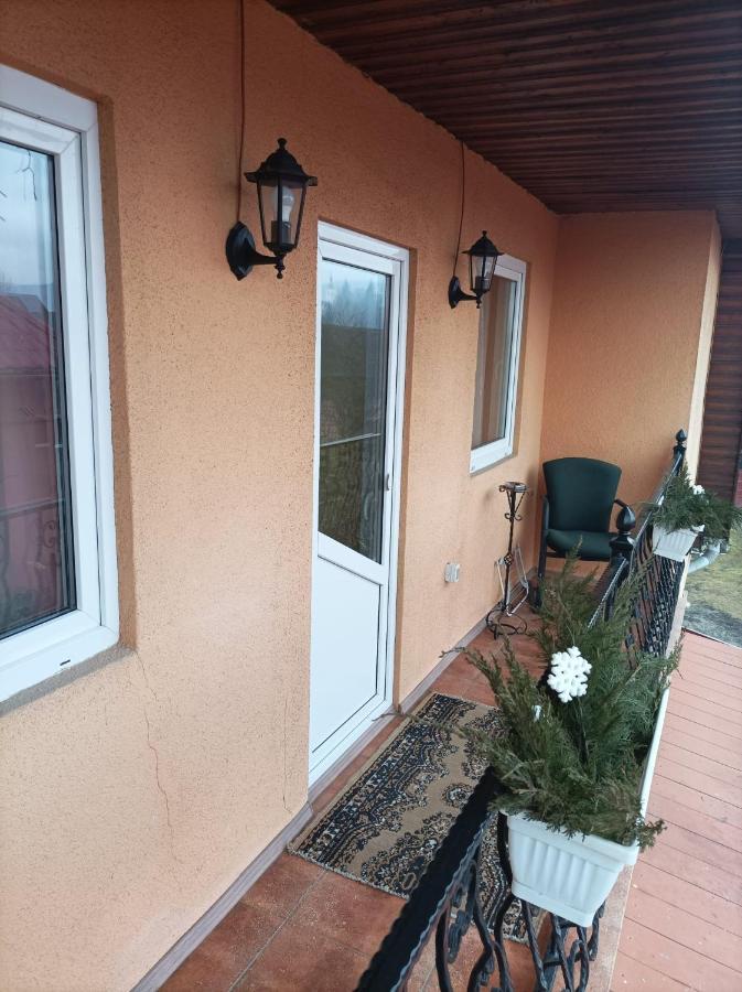 Gabriella vendégház Lăzarea Exterior foto